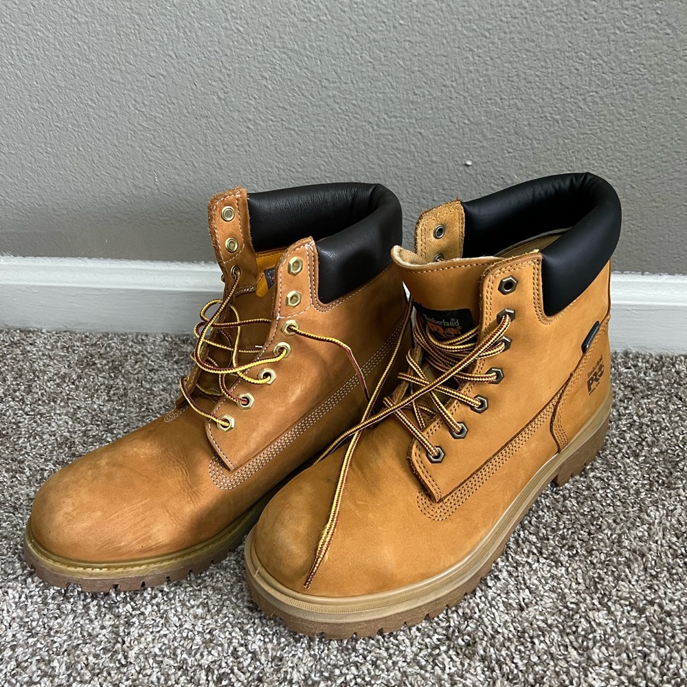 Timberland Men's Tan Leather Boots